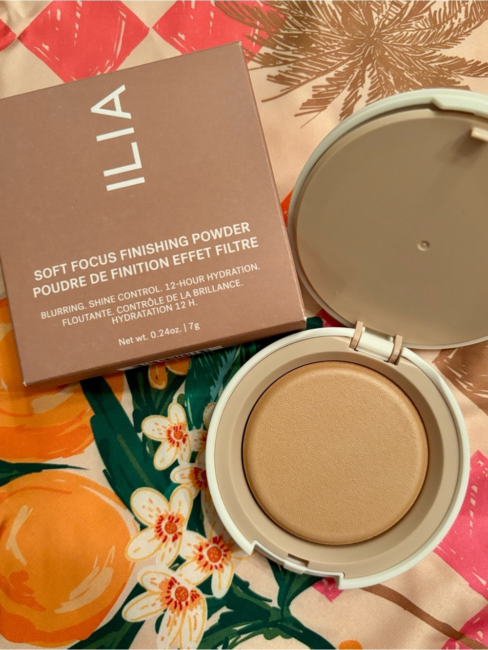 ILIA Soft Focus Finishing Powder Medium Translucent 12-Hour Shine Control